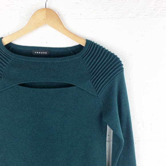 Trouve Cutout Sweater - Picture 3 of 9